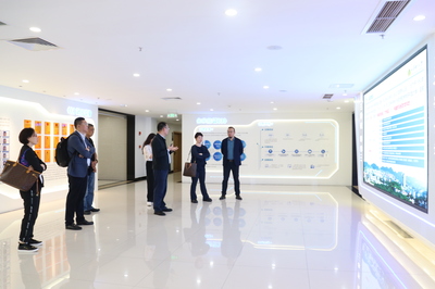 攜手共進，賦能未來 研究生院江南分院與北京信源電子信息技術有限公司深化產教融合交流