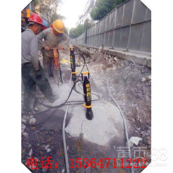 貴州貴陽土石方工程中劈裂棒替代爆破技術的應用與優勢