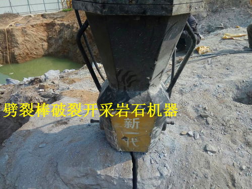 昆明西山土石方工程中的關鍵一環 路基開挖石頭機與本地代理商的合作之道